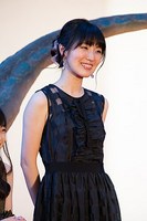 石川由依