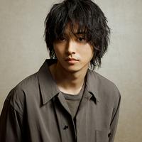 山﨑賢人