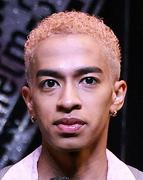 草間リチャード敬太がグループ脱退 STARTO社「彼を全力で支えていく」 (2025年11月20日掲載) - ライブドアニュース