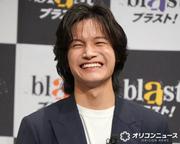 佐野晶哉、Aぇ! groupライブのバンドパートの魅力語る「すてきな ...