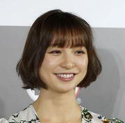 松井珠理奈の結婚をひっそり祝福…AKBでの“姉貴”篠田麻里子の ...