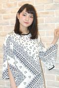 （写真）葵わかな、ベテラン女優と“宝塚”で意気 ...