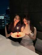 新木優子、谷まりあとの“2ヶ月遅れの誕生日会”を報告！「ゆう ...