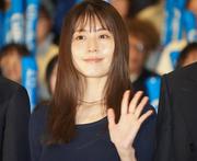 有村架純、撮影現場で“母”のような存在に 差し入れは大量のグミ