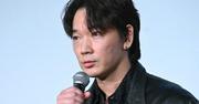 綾野剛、汗の“質”も変幻自在 意識して汗を変化させる芝居に ...