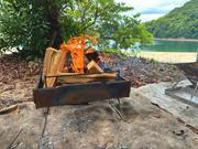 ボイメン辻本達規が指南。キャンプの醍醐味「焚火の極意」