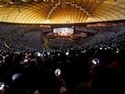 BTSの東京ドーム公演で際立った“スマホを向けず肉眼で見る客席 ...
