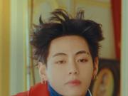 「BTS」V、パンクヘアとハイファッションでバナナを食べる姿も ...