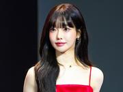 “BTSの父”と熱愛説で注目…美女インフルエンサー、1日の“投げ銭 ...