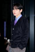 BTS・V、メキシコでのメンバーショットや大統領との笑顔写真公開 ...
