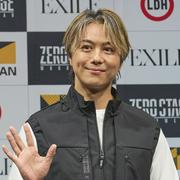 EXILE TAKAHIRO「どういった席なんだ」 B’z・松本孝弘と隣になった ...