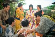 「今からペアルック？」池松壮亮“秀吉”＆浜辺美波“寧々”の着物に視聴者注目…「豊臣兄弟！」6話