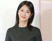 浜辺美波が隠密欧州旅行でのすっぴん風ショットなど公開でネット ...
