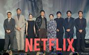 小栗旬「どのジャンルと言えばいいのか」、Netflixシリーズ「ガス ...