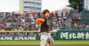 Hey! Say! JUMP・八乙女光、セレモニアルピッチで捕手・太田光と ...