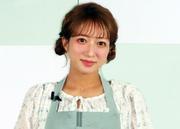 辻希美　ＨＩＫＡＫＩＮから特大の「新みそきん」届いた！体の半分くらい、自身の顔もあり「子ども達と大爆笑」