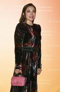 【画像】平原綾香、氷川きよしに教わった「人生初カレー」を絶賛 ...