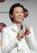 【画像】氷川きよし、オールホワイトの大胆セットアップがステキ ...