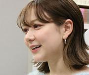 「トイレ大変そう…」村重杏奈〝衝撃〟のV字トップスに騒然！デニムは脱ぎかけ「かなり強烈」「もうジーパンいらないんじゃないの？」（西スポWEB OTTO!） - Yahoo!ニュース