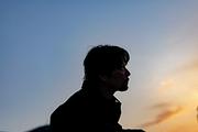 星野源が「好き」MVを監督／撮影／プロデュース、藤井隆＆飯尾和樹と三人旅