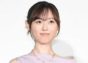 福原遥 麻薬犬に即反応された荷物が衝撃 空港で「全部開けて ...