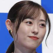 福士蒼汰は福原遥にメロメロ？「800枚写真撮った」エピソードも (2025年11月15日掲載) - ライブドアニュース