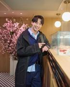 福士蒼汰、32歳の生足披露に「短パン珍しい」「足綺麗すぎ」と ...