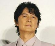 「モリモリ♡」福山雅治、鏡越しの自撮り“二の腕全開”に歓喜の ...