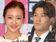 板野友美、3歳長女を“ほぼ顔出し” 七五三参りの親子3ショット ...