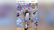 「あの頃の顔してる」板野友美、ノースリ×ミニスカ「平成ギャル」姿が話題！「めちゃくちゃ可愛い」「最強すぎる」