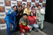 小籔千豊、ZiDolに「お金のにおいがする」 純烈になぞらえ絶賛
