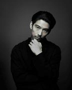 賀来賢人、“日本人俳優初”米大手マネジメント「Artists First」と ...