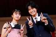 Aぇ! Group佐野晶哉、“歌手”上白石萌歌を絶賛 ライブ観覧で感動 ...