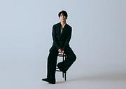 亀梨和也、1stアルバム『WAVE』アートワーク＆収録曲を公開