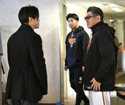 【巨人】亀梨和也が２軍キャンプを電撃訪問…キャンプ初日は１軍キャンプ（スポーツ報知） - Yahoo!ニュース