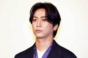 亀梨和也、令和『銭形平次』の“銭投げ”に自信「野球かじってたんで」　カツラ姿を共演者絶賛「よく似合う」（ENCOUNT） - Yahoo!ニュース