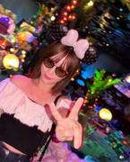 川栄李奈、「今年の夏も楽しもうか」ディズニーシー満喫ショット ...