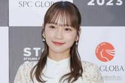 川栄李奈、美脚際立つミニワンピ姿のタイ旅行ショット公開「透明 ...