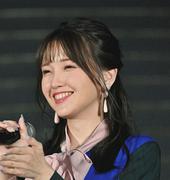 「なんだ天使か」 人気声優・鬼頭明里、『めがね』七変化が好評 ...
