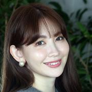 小嶋陽菜がライン浮き出る「ピチピチ」ワンピで焼きはまぐり ...