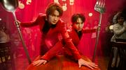 M！LK佐野勇斗＆吉田仁人、赤スーツで“席押さえの化身”に！ 息 ...