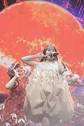 ももクロ・百田夏菜子、32歳の誕生日をモノノフと共に祝ったバースデーパーティー【32! SUNNY PARTY～!!】の公式レポート到着