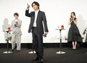 中村倫也、舞台あいさつ中のクイズに見事“0文字解答”も反省 ...
