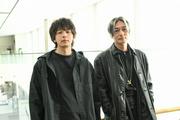 『DOPE 麻薬取締部特捜課』中村倫也&井浦新が対談 最終決戦は ...