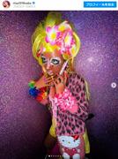 仲里依紗、6時間かけ“マンバギャル”に変身「まじマルキュー前 ...