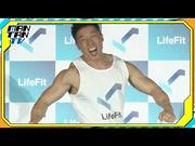 【動画】なかやまきんに君「フィット！」決めポーズで絶叫 ...