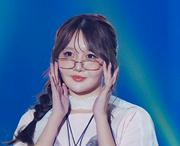 「≒JOY」の藤沢莉子がバセドウ病を公表 今後の活動に一部制限 (2026年9月20日掲載) - ライブドアニュース