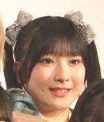 「パリが似合うお姫様」 ≠ME・櫻井もも、エッフェル塔バックの ...