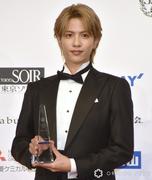 志尊淳、タキシードをスマートに着こなす 結婚式で着用イメージも ...