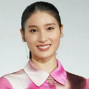 【記事】 土屋太鳳、“親友”杉咲花は「めちゃくちゃ愛おしい ...